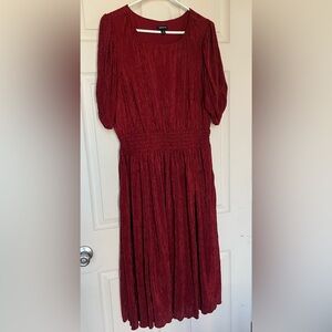 Torrid red crinkle dress
